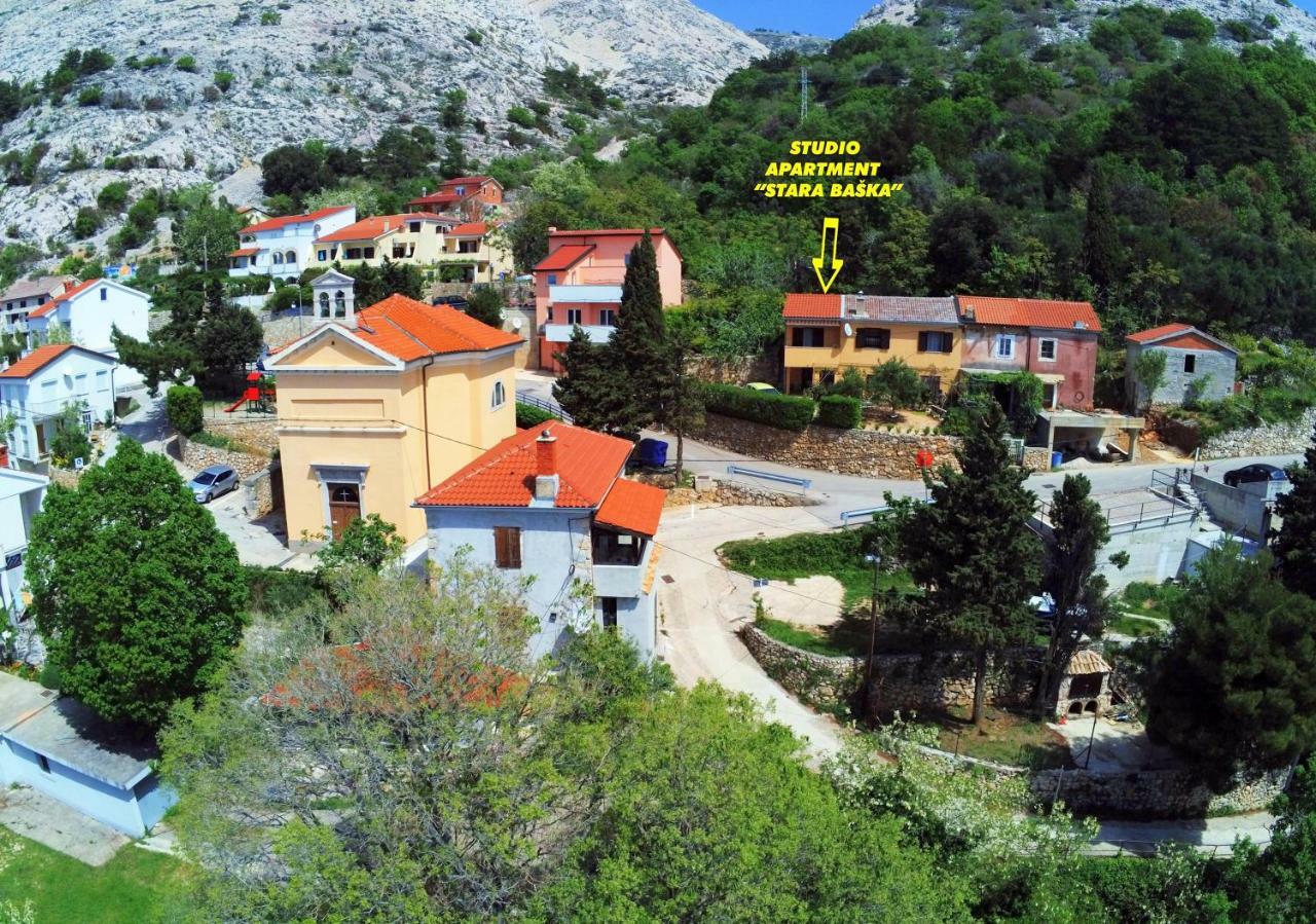 Studio Apartman Stara Baska Exterior photo